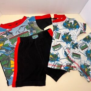 Lot of Two FAIR Condition VTG Teenage Mutant Ninja Turtles SS and Short Sets